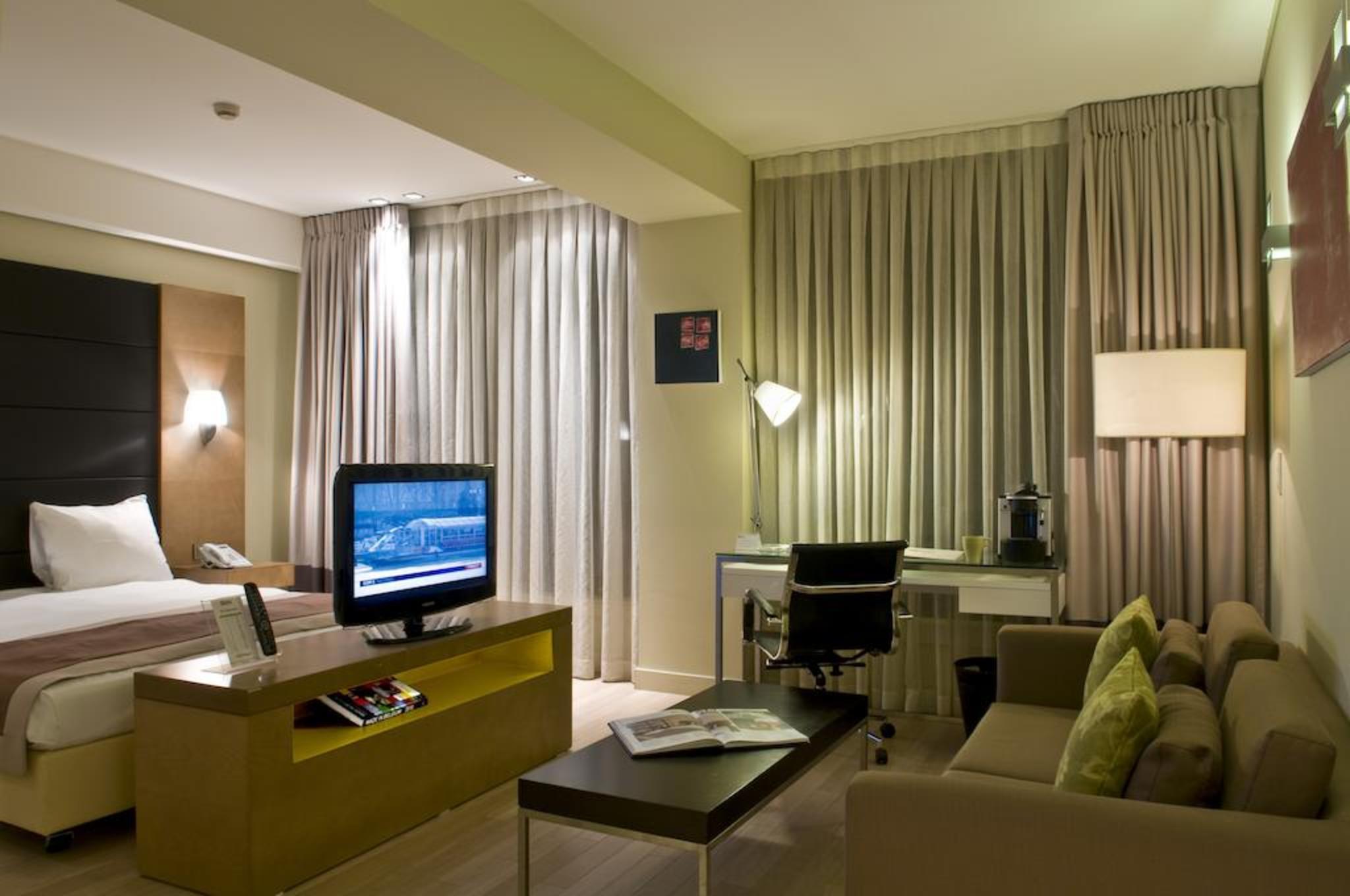 B-Aparthotel Montgomery Etterbeek Exterior photo