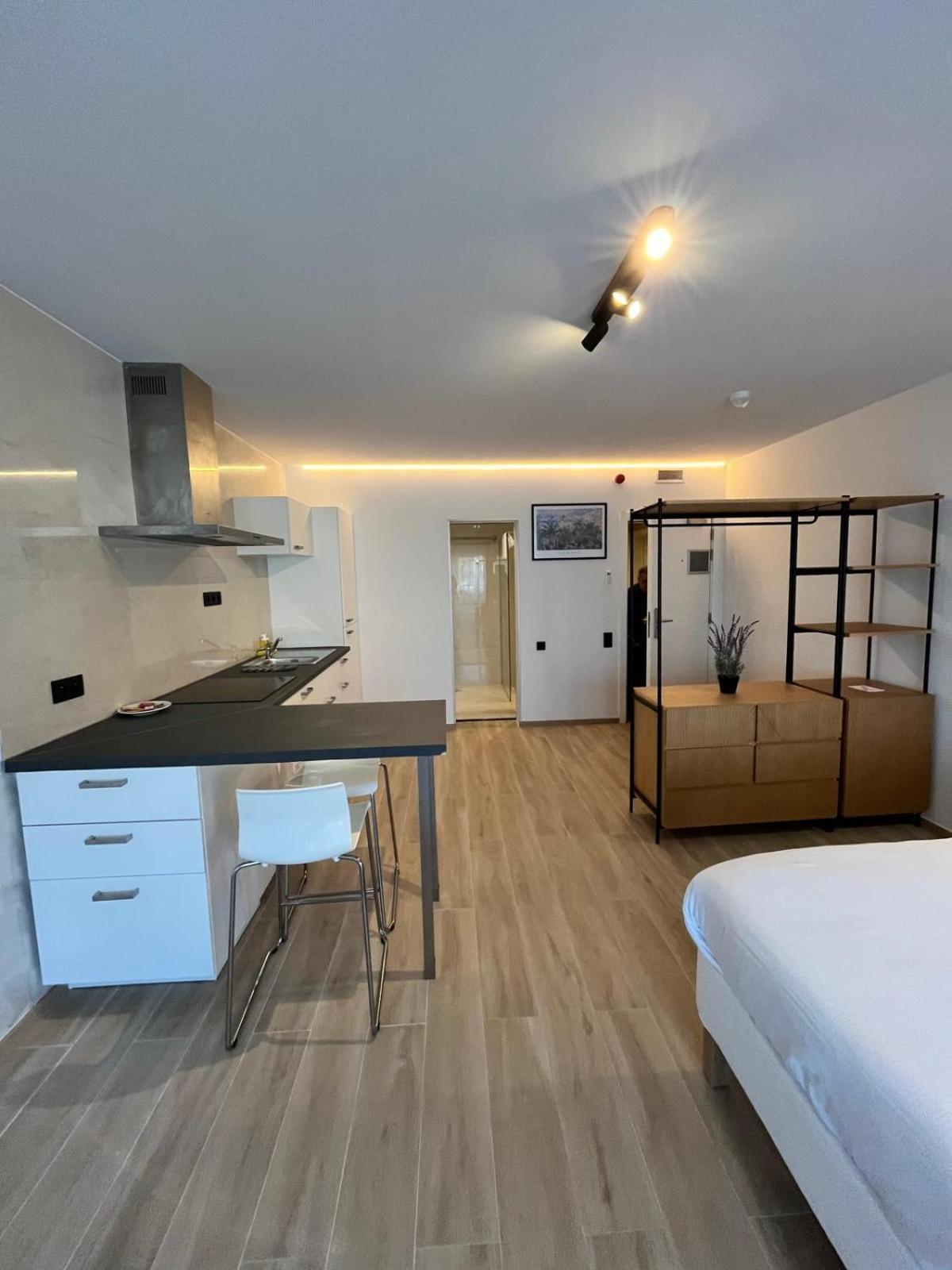 B-Aparthotel Montgomery Etterbeek Exterior photo