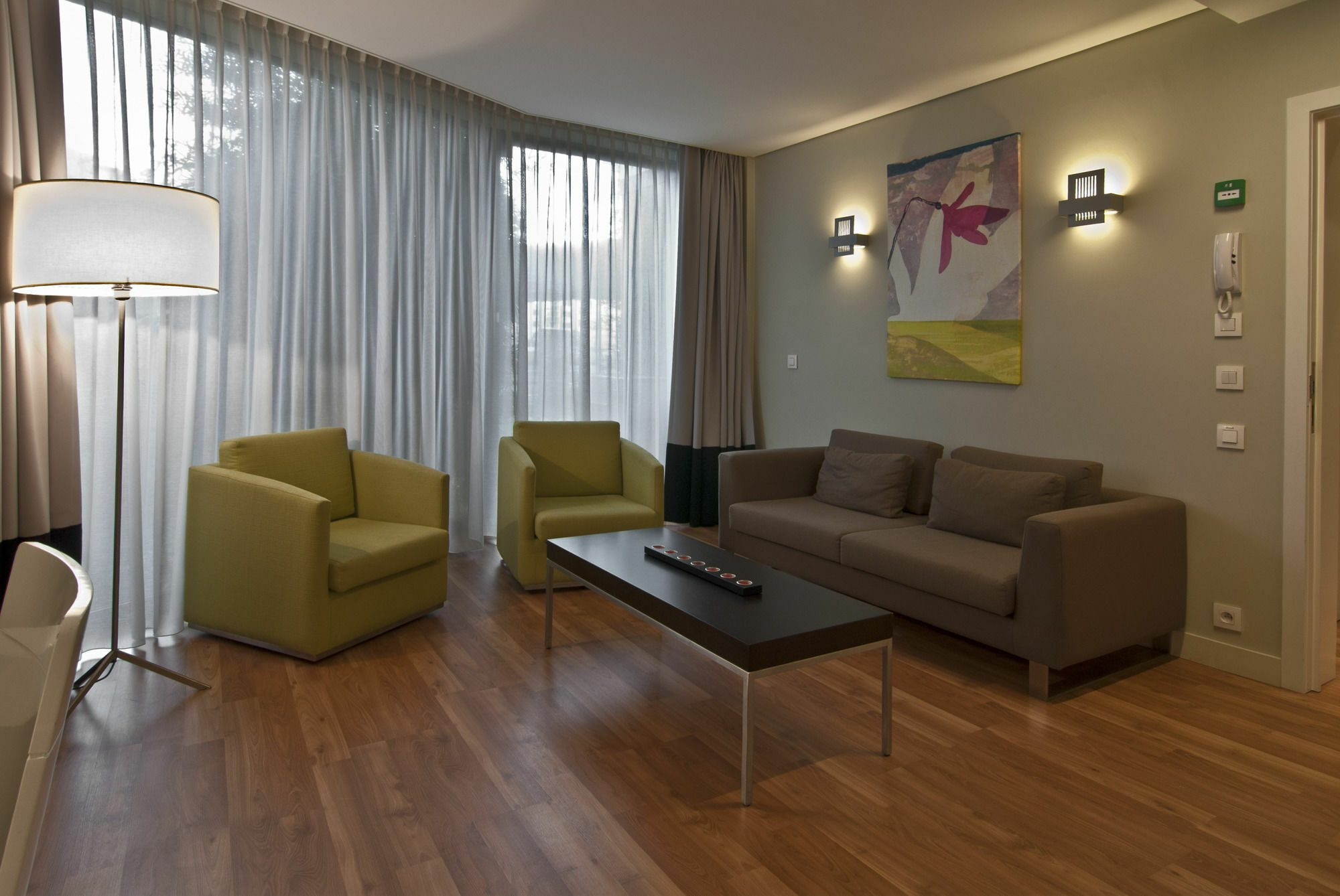 B-Aparthotel Montgomery Etterbeek Exterior photo